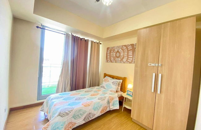 Azure Beach Club Paris Hilton - Foto 16