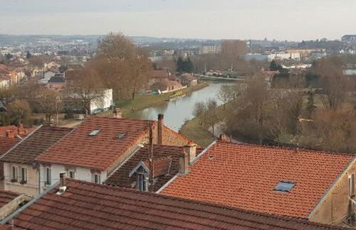 Gîte avec jardin clos, terrasse et Wi-Fi, proche de Verdun - FR-1-585-42 - Foto 25