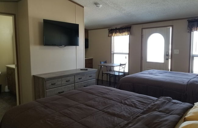 Elite Cabins and RV Park - Photo 9