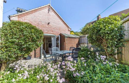 2 Bed in Weybourne oc-1789 - Photo 16