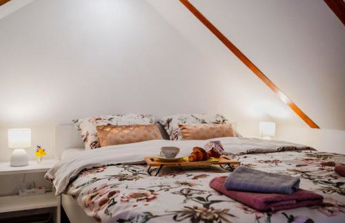 Timber Cottage With Pool - Happy Rentals - Foto 22