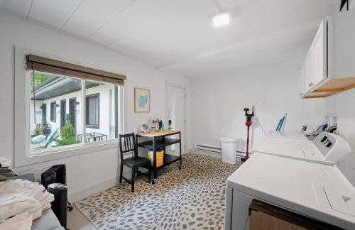 Chic City Retreat 93J For 2 - Foto 16