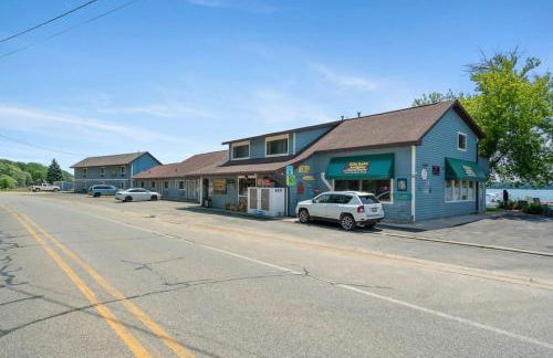 Cozy Suite w Stunning Lake Views at Fife Lake Lodge - Foto 23