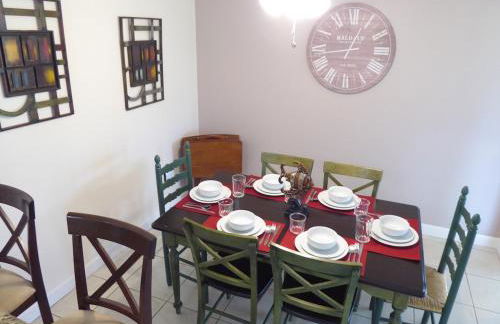 Perfecto Mundo 3, Orlando Area 5BR-2BA-Outdoor Pool-Jacuzzi-Billiard - Foto 32