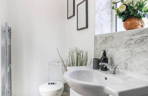 Private driveway - close to Warwick Racecourse & Warwick Castle!! - Foto 11