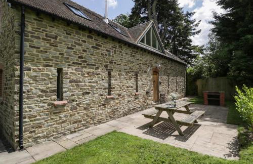 The Coach House - Photo 32