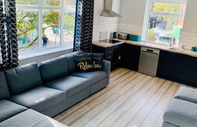 The Lower Gathering - Sale - Sleeps Up To 13 - Photo 1