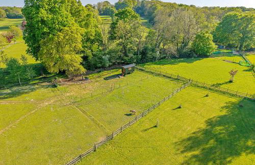 Finest Retreats- Shepherds Hut at Hilltop Farm - Foto 48