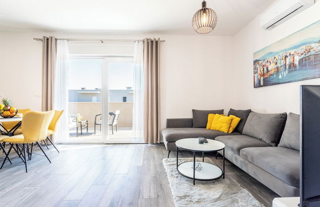 Luxury Modern Penthouse w Jacuzzi & Huge Terrace - Foto 13