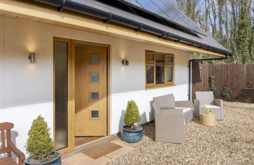 Stunning cottage with hot tub - Photo 13