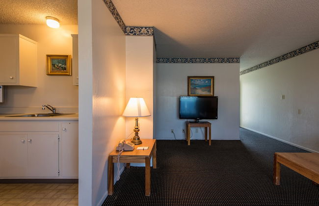 Coral Reef Inn & Suites - Foto 21