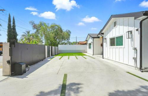 G- Luxe NoHo Family Home near Universal 15m and Hollywood 10m - Foto 38