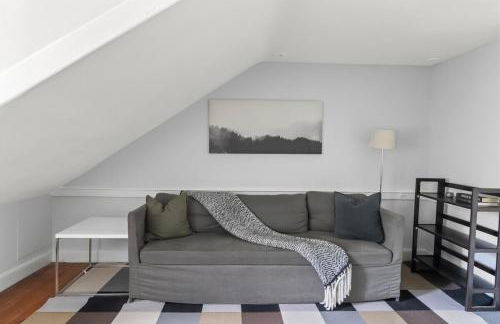 Old Town Gem Walk to King Street Sleeps 14 - Foto 33