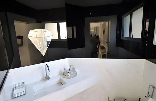 Mansão Cinematográfica em Condomínio- Granja Viana - Foto 39