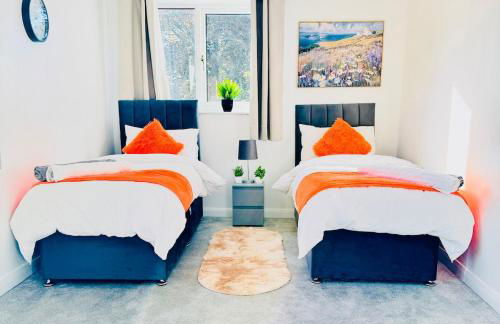 Beautiful and Spacious 4 Bed Room House In Coleshill-NEC - Foto 28