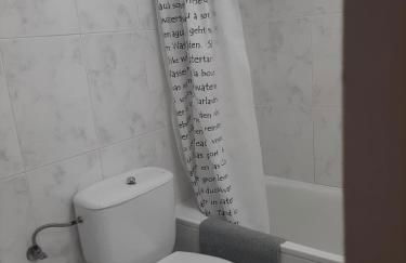 Alicante, Isleta Albufereta, apt with sea view - Photo 9