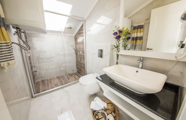 Cedrus Suites - Photo 68