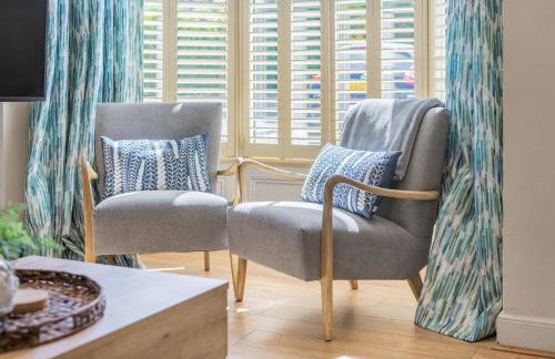 Lakeland Cottage - Bowness-on-Windermere sleeps 6 - Photo 7