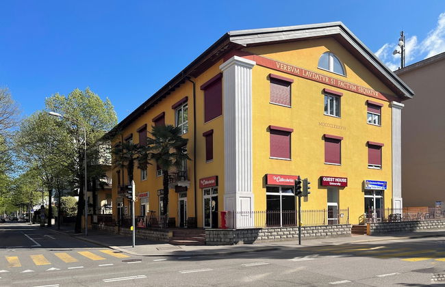 GuestHouse Lugano University - Photo 42