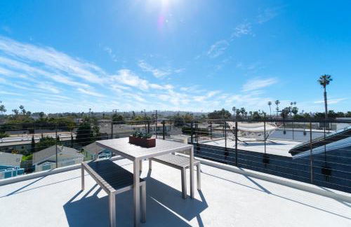 Modern Beach Home Steps To The Sand - Foto 13