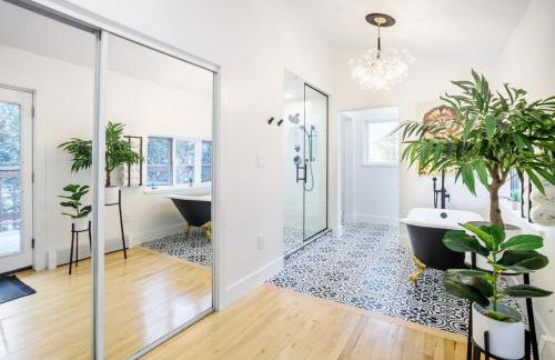 Boulder Luxury Getaway 7 acres River & Pond - Photo 17