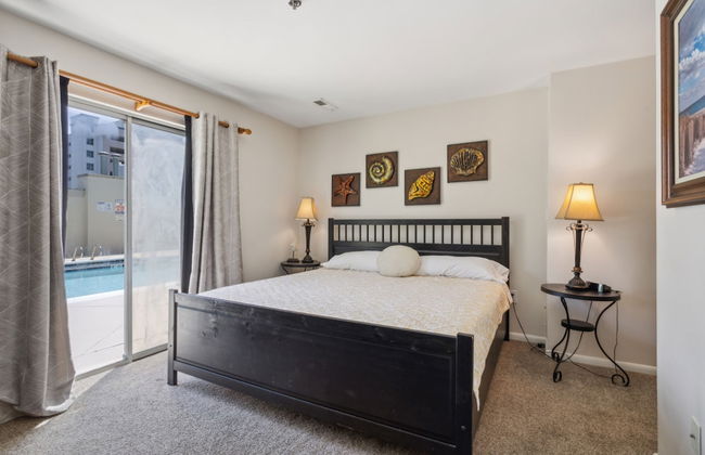 Shore to Please Condo With Pool Views of Beach - Foto 70