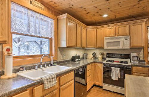 Lakefront Escape with Fishing Pier and Snowmobiling! - Foto 23