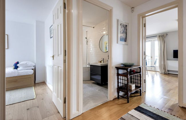 Panoramic Docklands Home With Waterfront Views by Underthedoormat - Foto 22