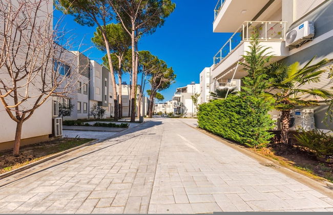 Stylish Studio With Spacious Balcony -trendafili - Foto 34