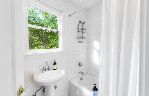 The Montlake Spite House - Foto 30