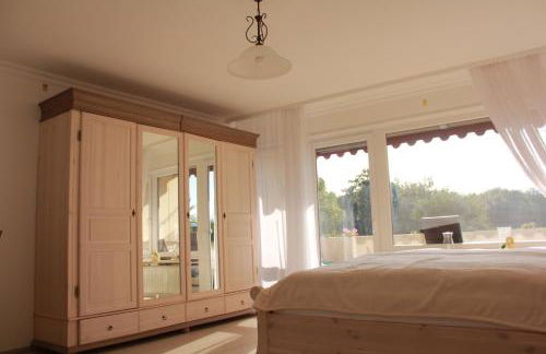 MariaPrimaVera Apartment am Kurpark mit Schwarzwaldblick * * * * - Foto 3