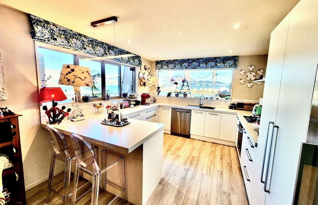 Lyttelton Boatique House - Photo 41