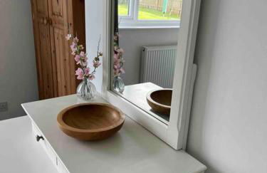 Cosy bungalow with views, walks, garden & parking. - Foto 19