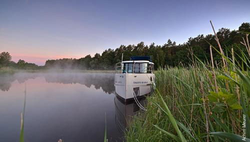 Boats & Yachts at Zeuthen Harbor by Kuhnle-Tours - Foto 4