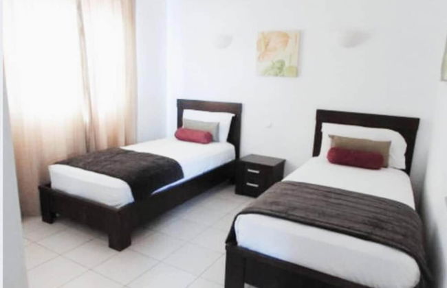 Tortuga Beach Lovely 2 bed Apartment and Gardens - Foto 3