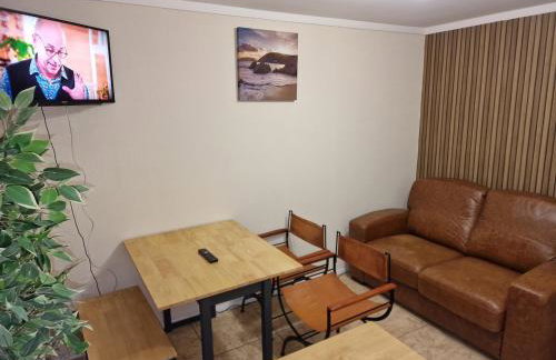 NightRest Homes 5 minutes to Luton Airport -Wifi - Free Parking -Luton - Foto 12