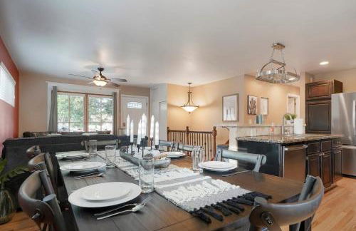 Arvada home w hot tub & BBQ - Photo 11