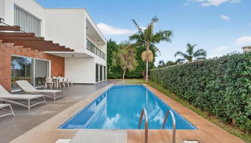 Al Mirase Villa - Foto 5, Garden, sunbed, Garden view