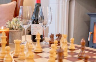 Danes Cottage - Luxury Peak District Retreat - Photo 49