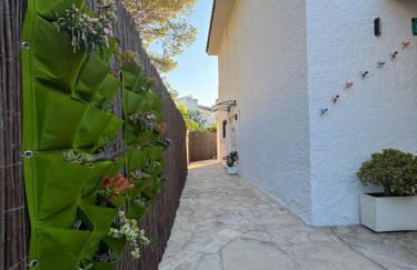 Nanda House - Photo 43