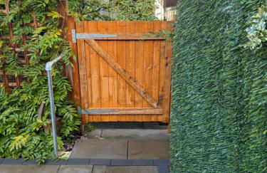 Bewdley River Cottage - Free private gated parking for 2 cars - River front location - Foto 33