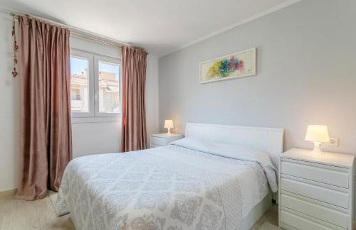 Bonita casa en urbanización privada muy cerca del mar y de Alicante - Foto 11