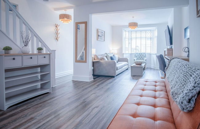 Castle Square - 2 Bedroom - Mumbles - Photo 28