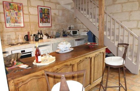 2 Bedroom Beautiful Home In Bellegarde - Foto 16