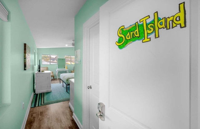 Boathouse - Photo 17