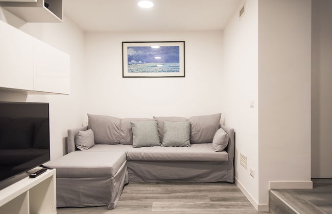 Contemporary 2 Bedroom Flat near University - Photo 23