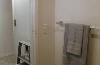 Hummingbird Hill - Entire Cabin - Foto 29