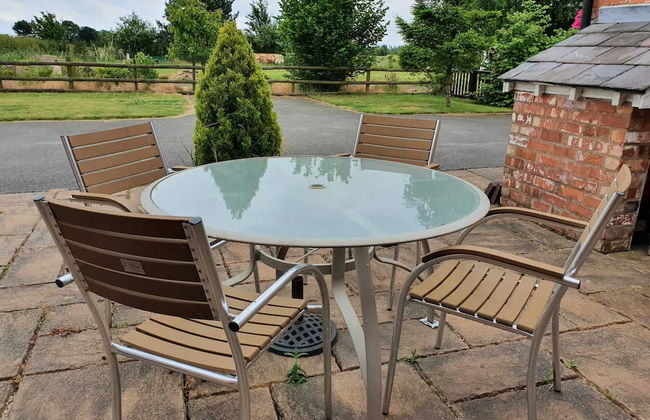 Martin Lane Farm Holiday Cottages - Photo 57