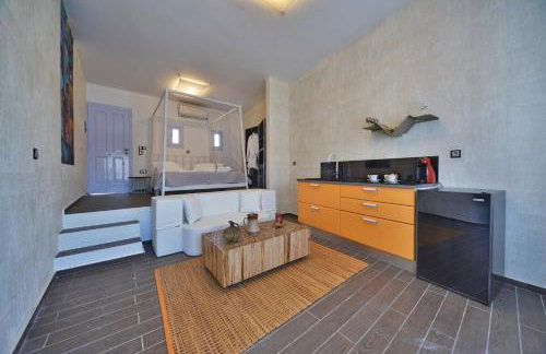 AMO Folegandros - Foto 40