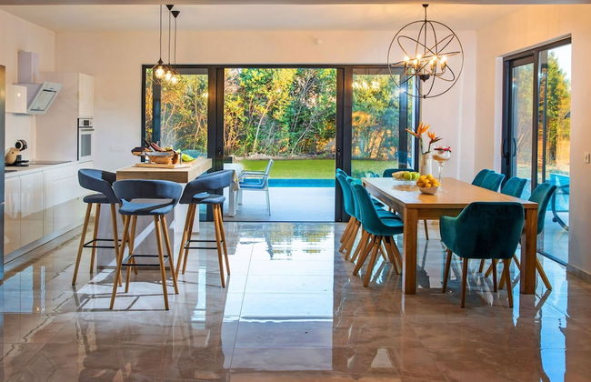 Villa Primavera with Swimming Pool - Foto 18